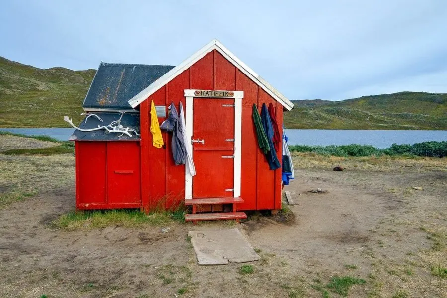 Shelter Arctic Circle Trail