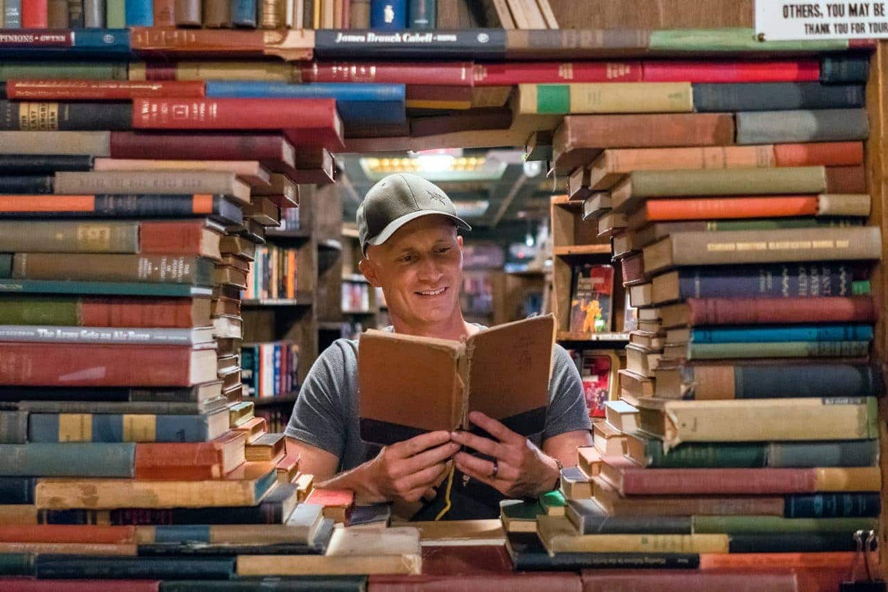 30 Best Travel Books To Fuel Your Wanderlust In 2020
