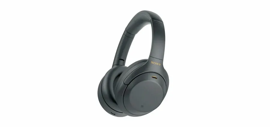 https://expertvagabond.com/wp-content/uploads/bluetooth-headphones-home-office-900x422.jpg.webp