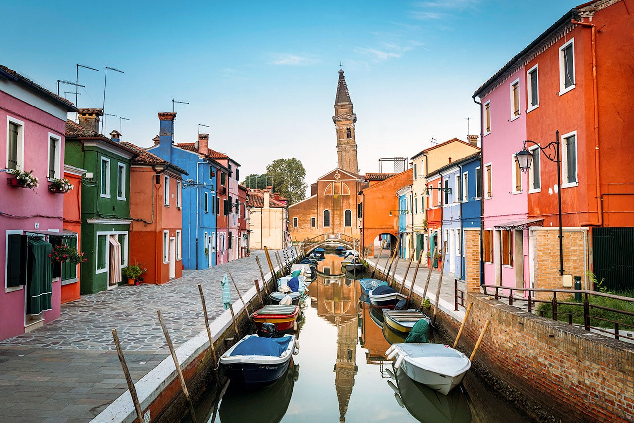 Getting Lost On Burano Italy s Rainbow Island Expert Vagabond Travel 