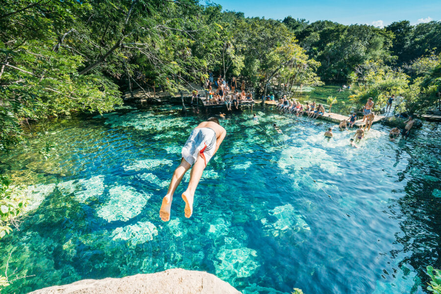 Cenote Azul