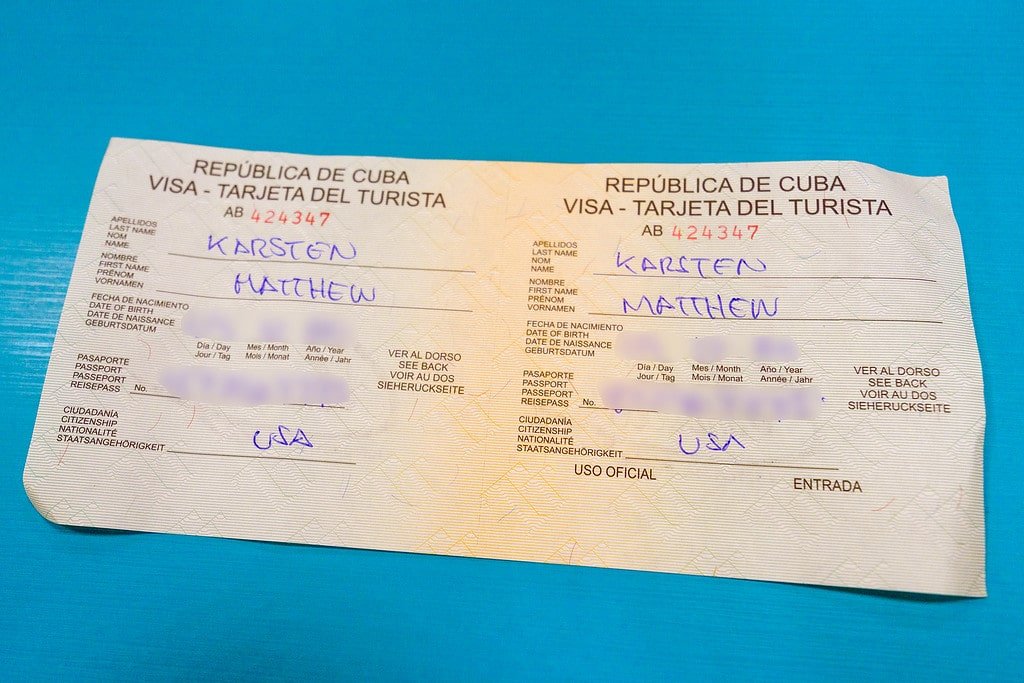 getting a cuba tourist card in mexico city airport