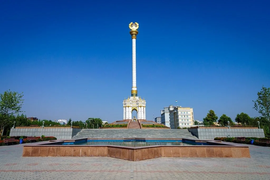 Dushanbe Monument