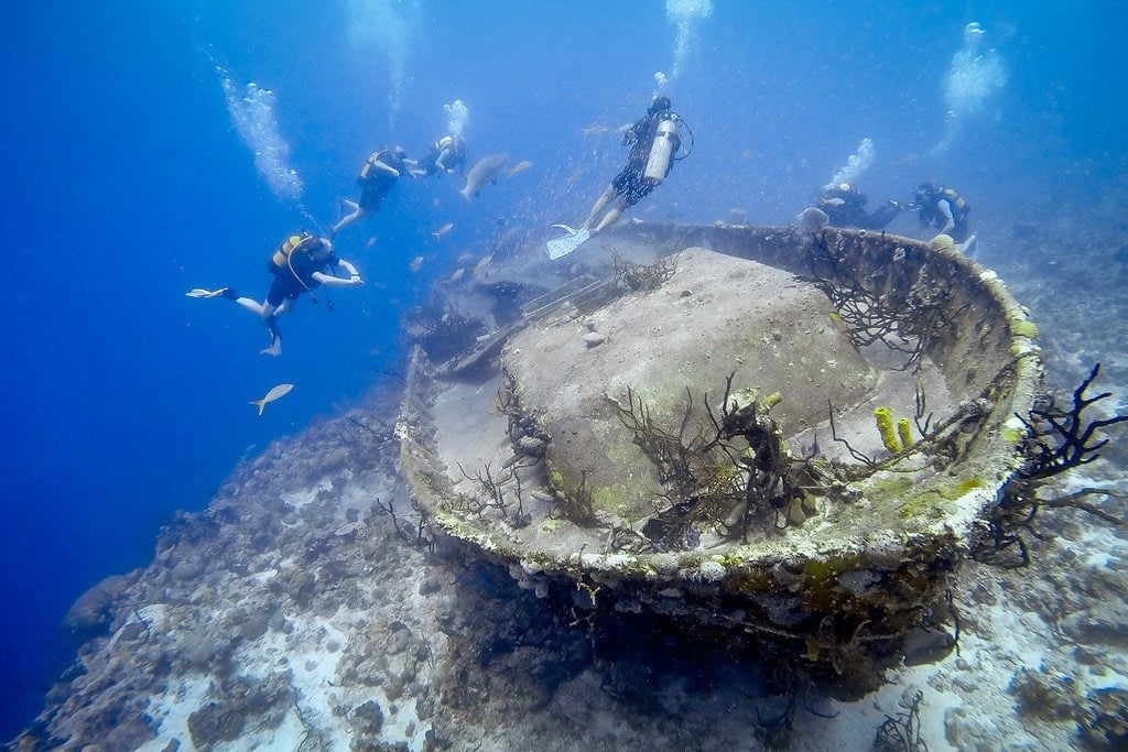 Wreck Diving the Bay of Pigs Scuba Diving Cuba